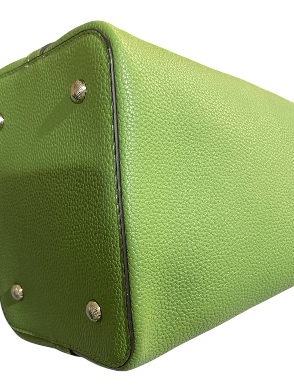 Kadynow Green Bucket Tote Lock Bag Horse Charm Quiet Luxury NWOT - Picture 11 of 11